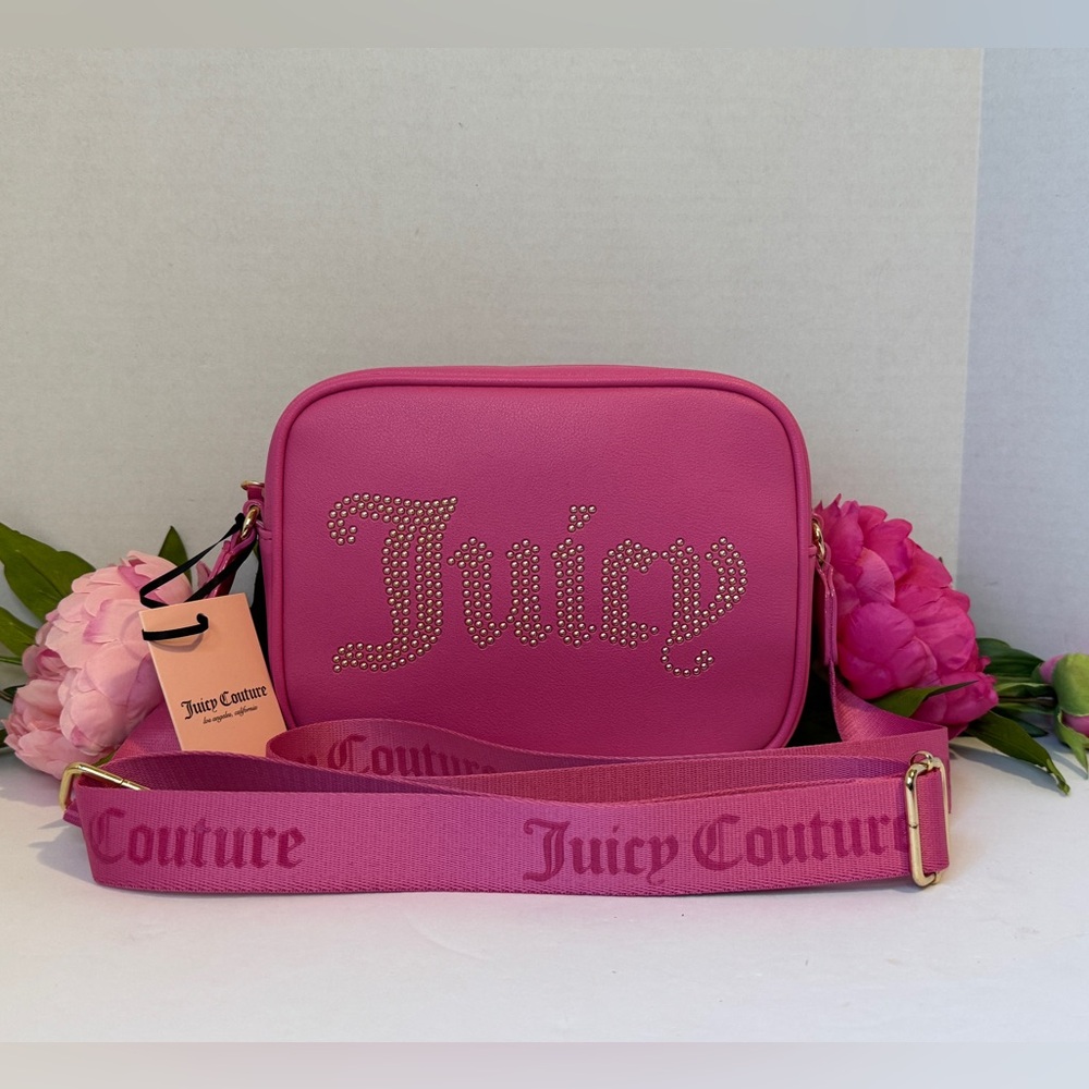 🩷 Juicy Couture Hot Pink Camera Crossbody Bag